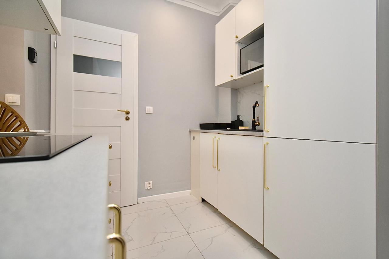 Rental Apartments Aleja Niepodleglosci Varsovia Exterior foto